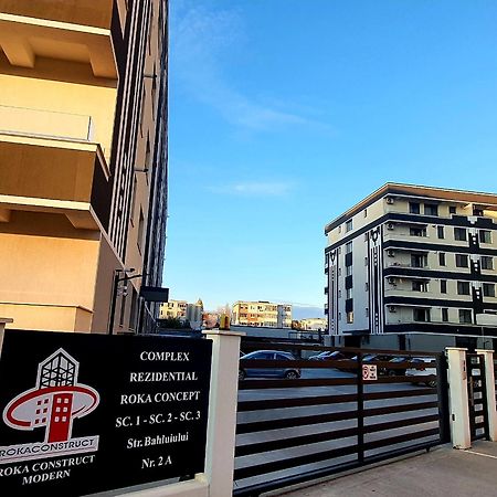 'Just Like Home' Apartment - With Private Parking Place Galati  Bagian luar foto