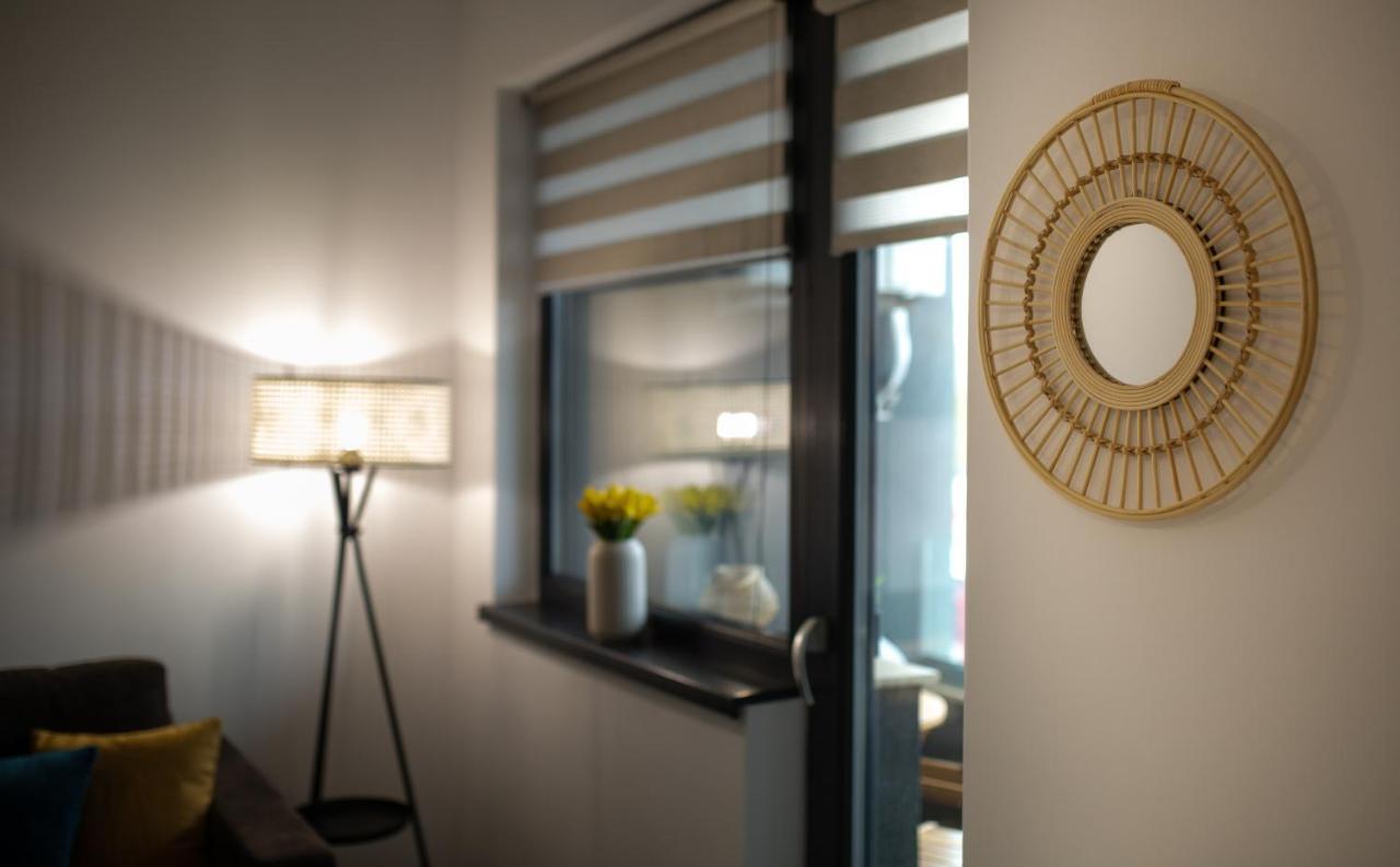 'Just Like Home' Apartment - With Private Parking Place Galati  Bagian luar foto