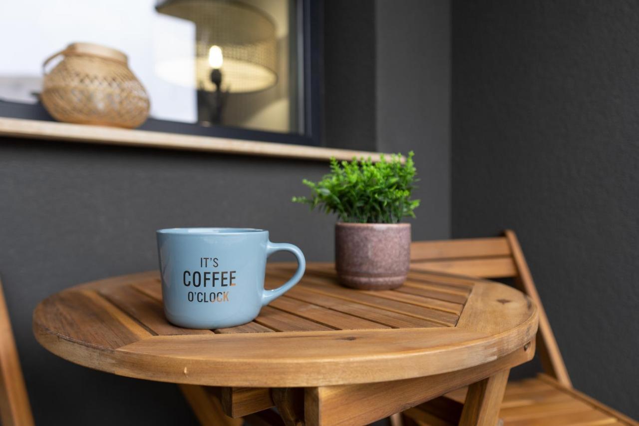 'Just Like Home' Apartment - With Private Parking Place Galati  Bagian luar foto