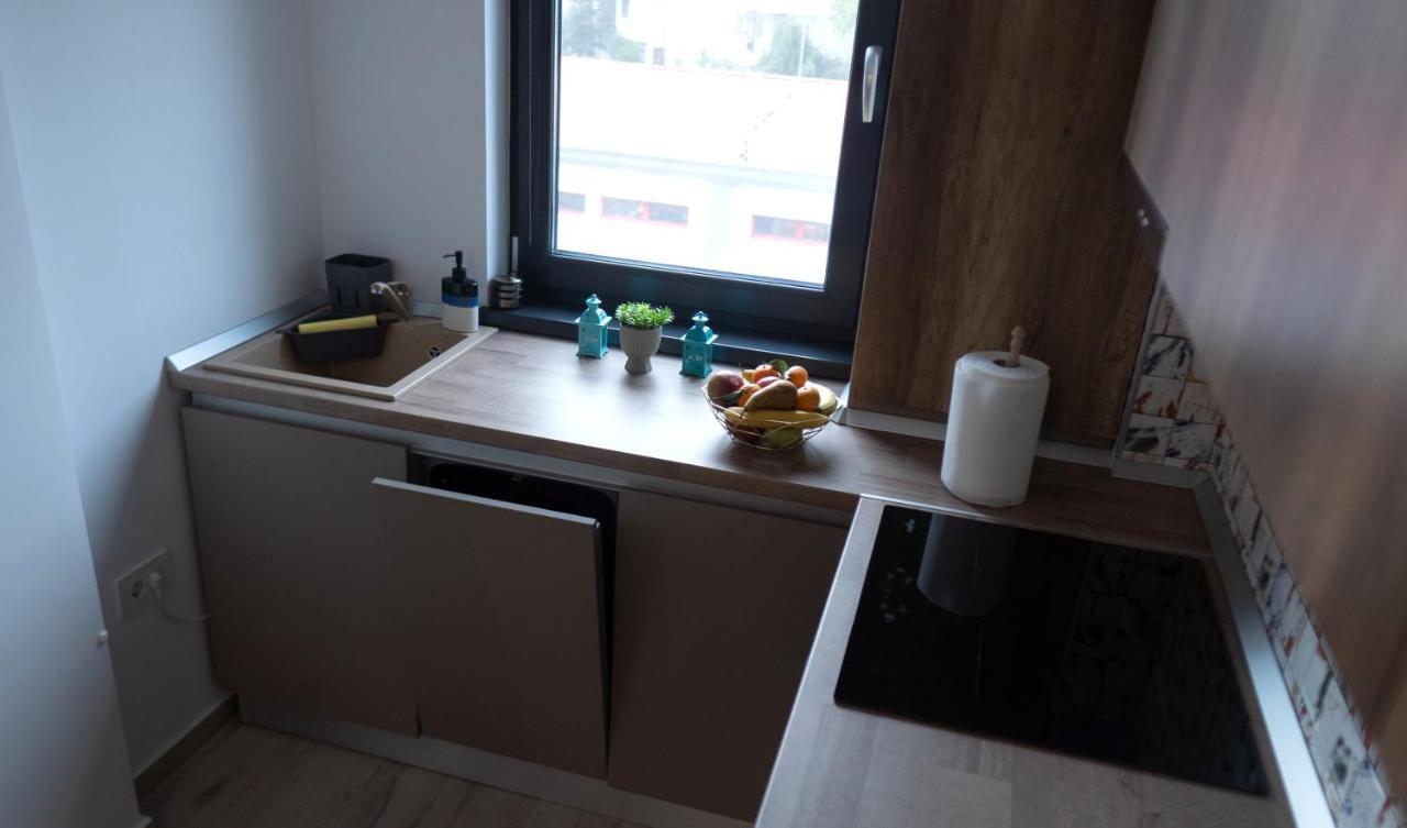 'Just Like Home' Apartment - With Private Parking Place Galati  Bagian luar foto