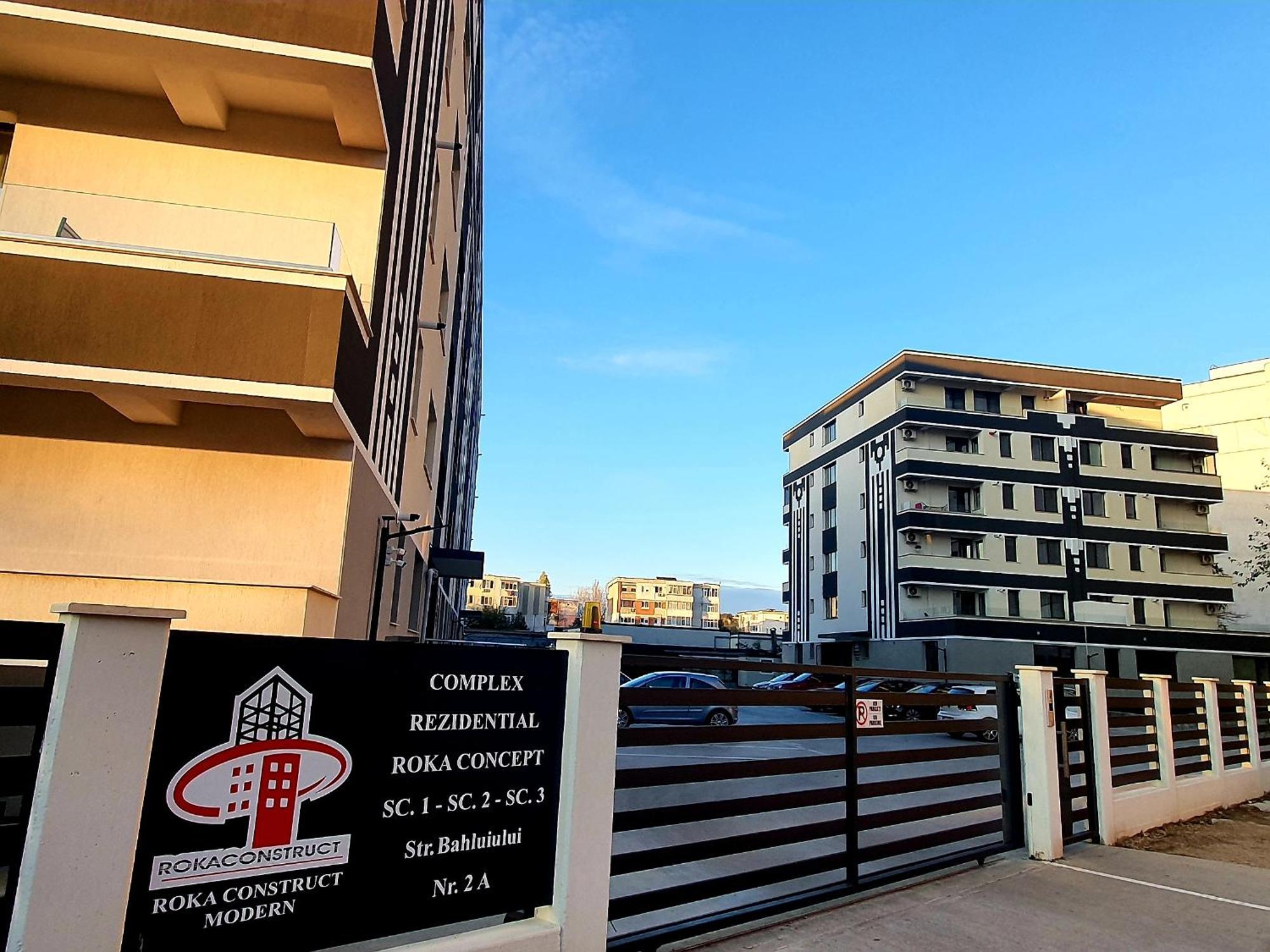 'Just Like Home' Apartment - With Private Parking Place Galati  Bagian luar foto